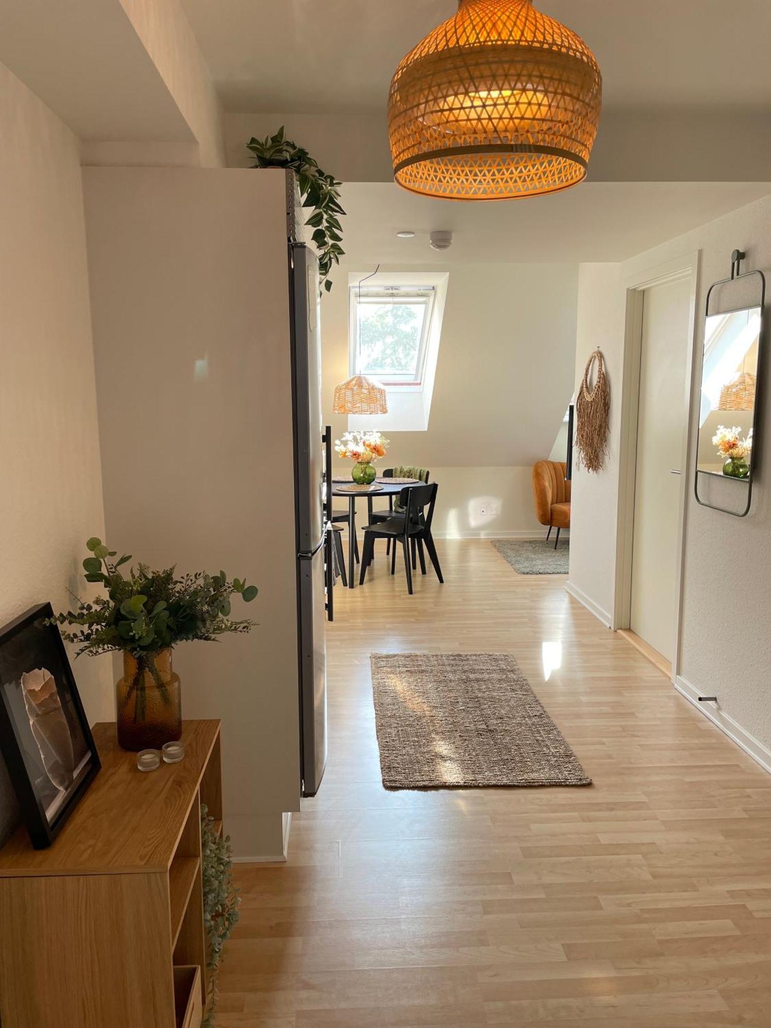 Central Lejlighed I Odense C Apartment Exterior photo